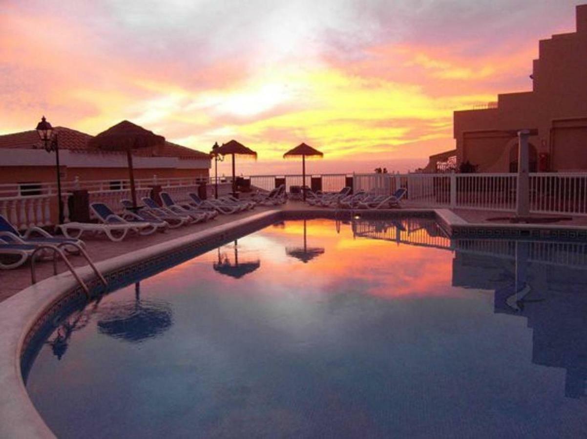 Charming Sunset View Heater Pool
